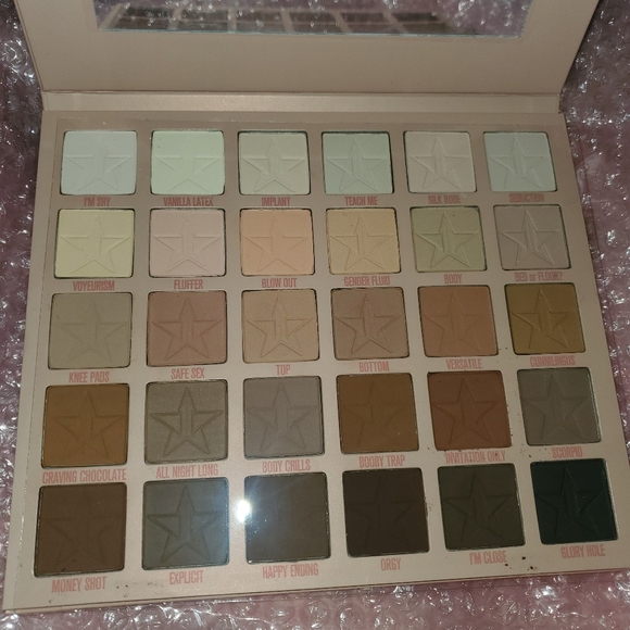 Jeffree Star Winter Mystery box Orgy palette Shane - Picture 7 of 11